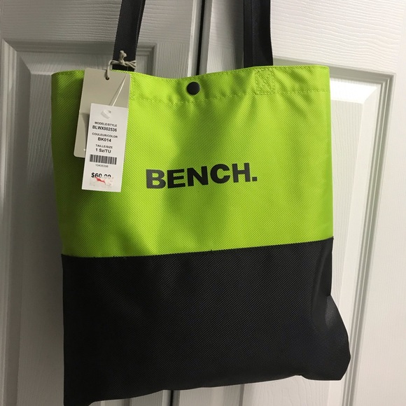 Nylon Bench brand tote - Picture 4 of 5